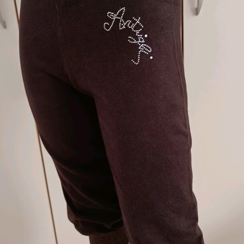 Artigli brown capri pants like new with elastic and subtle decoration