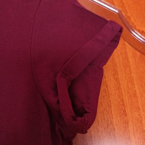 Stradivarius burgundy short-sleeve T-shirt like new, size M