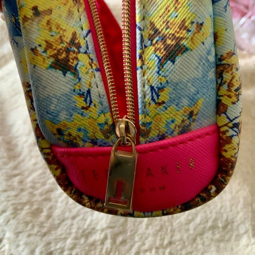 Make up bag Ted Baker London Cherry Blossom like new, multicolored