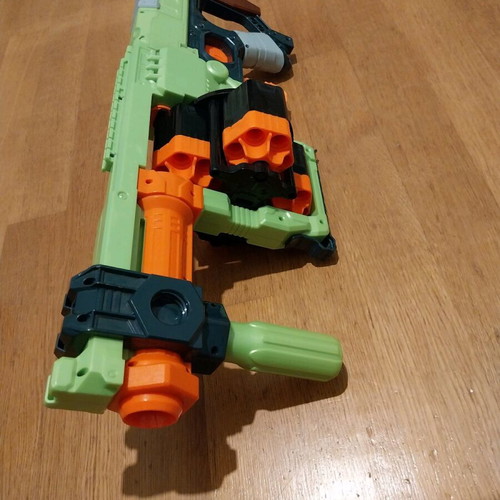 Toy guns used, in very good condition