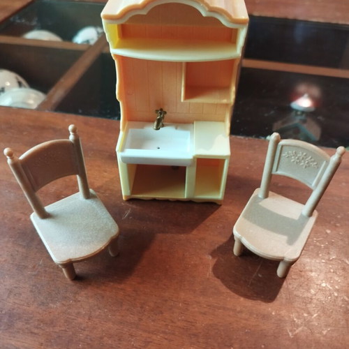 Sylvanian Families furniture set of 3 pieces like new