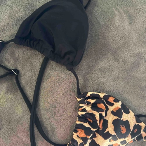 Shein swimsuit new, black and brown, string back, size L