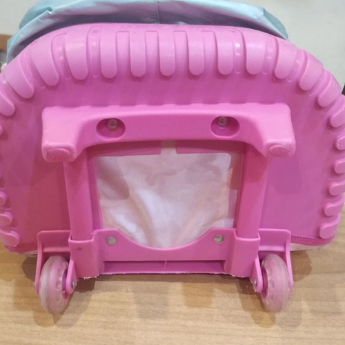 School bag with wheels used for girls with large capacity