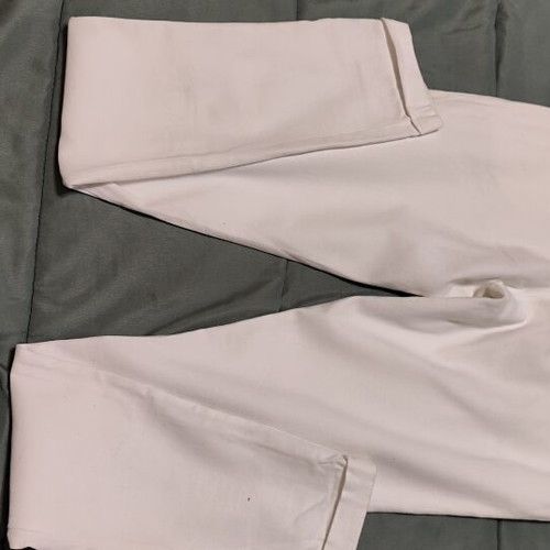 High-waisted white pants with pleats and buttons Zara like new
