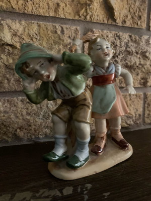 German 1950 porcelain figurine like new