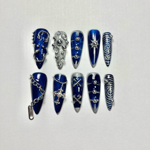 Press On Nails blue with strass and silver designs new