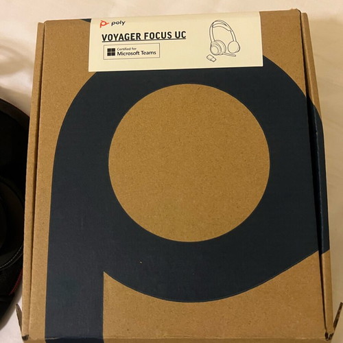 Poly Voyager Focus UC like new