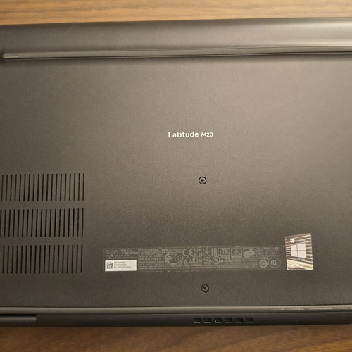 Dell Latitude 7420 14" IPS FHD ultrabook i5-1135G7 8GB 256GB SSD Windows 11 IoT LTSC