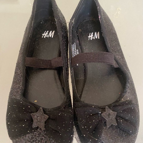 H&M kids black ballerina shoes with glitter like new