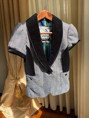 St. Martins checked jacket new with velvet, size S
