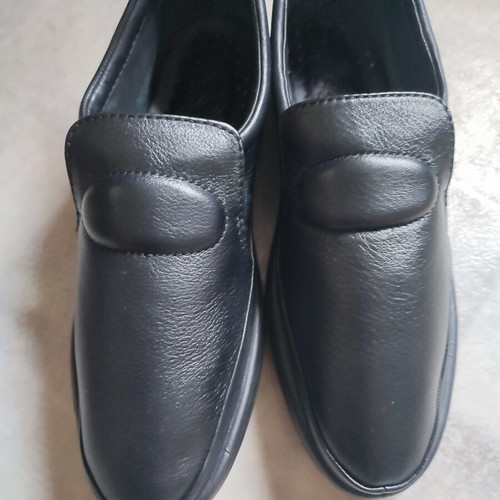 Ecco Soft men's leather slip-on shoes size 42, black