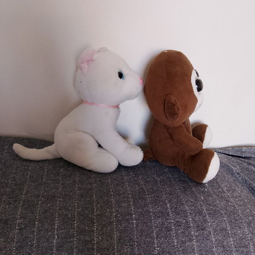 Two stuffed toys used, set of 2