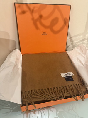 Hermès κασμιρένιο κασκόλ 100% καμήλα καφέ με αυθεντικό κουτί