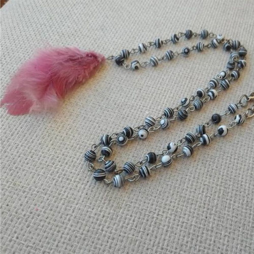 Long necklace with feather and semi-precious stones made to order