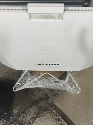 HP 200 G4 All-in-One i3 10ης γενιάς 8GB RAM 256GB SSD σαν καινούργιο