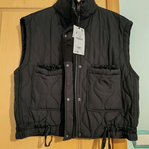 Zara women's vest new, size M, black