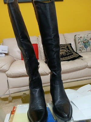 Women's over-the-knee boots like new, size 37, black and gold