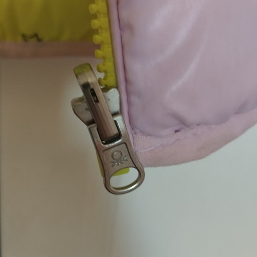 Benetton vest like new reversible pink and yellow, age 10