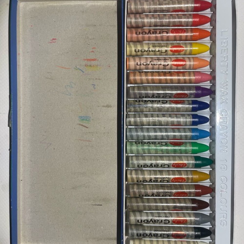 Crayons new, 18 non-toxic colors