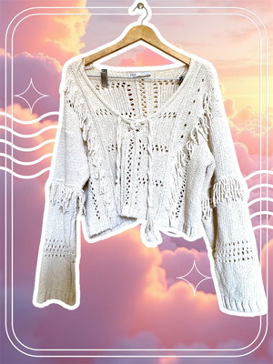 Zara Boho knitted sweater with fringes like new, size Medium, white