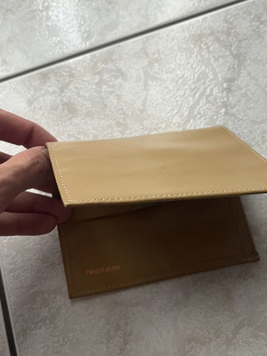 Women's wallet like new, thin leather, beige and brown