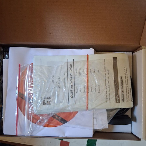 LevelOne WNC-0301 Wireless PCI Card 802.11g new, full set
