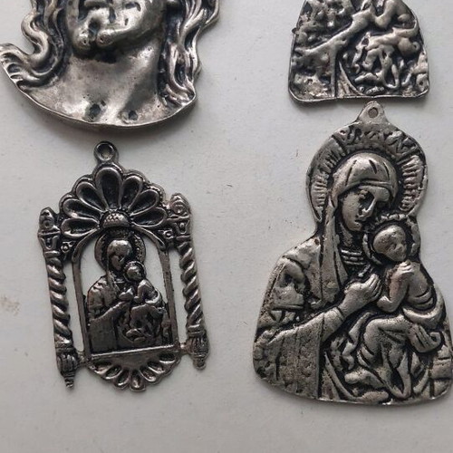 Religious relics collection like new, 4 metal embossed icons