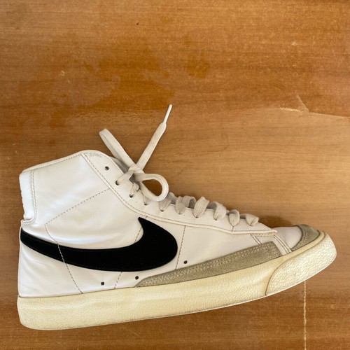 Nike Blazer Mid ’77 used, white-black, size 43