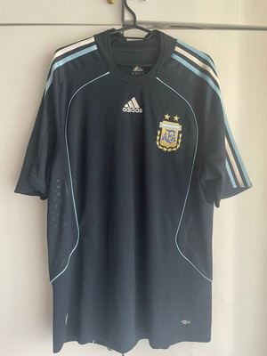 Argentina Adidas 2008 jersey like new, blue, size L
