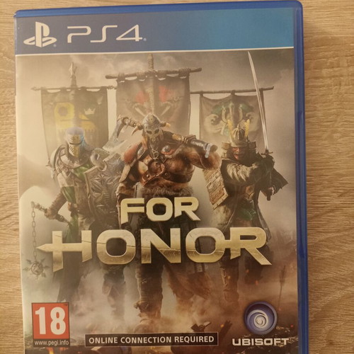 PlayStation 4 500GB used with PS VR, camera, 2 controllers, For Honor