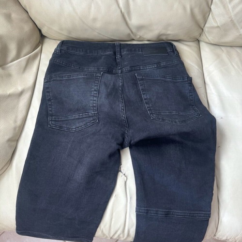 Black men's jeans Pull and Bear like new, size 38