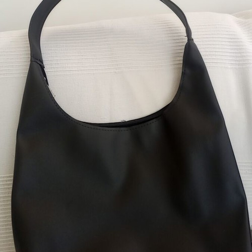 Shoulder bag new lightweight with zipper black
