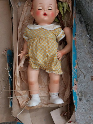 Pedigree Dolls 1950 doll with wear and original box