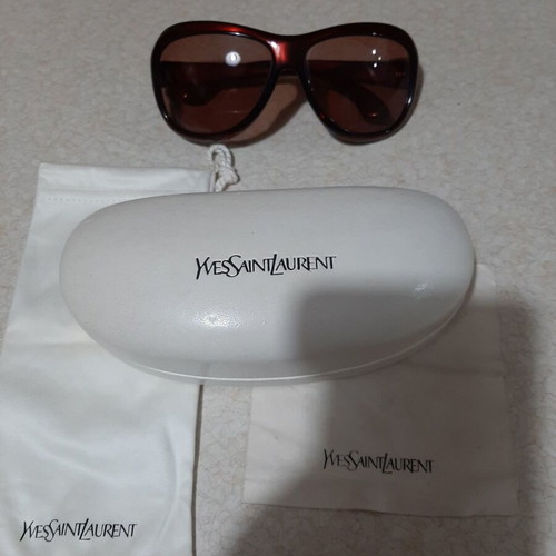 Yves Saint Laurent Vintage Sunglasses 2001 like new