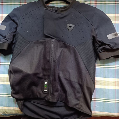 Revit Avertum Tech Air XL motorcycle airbag like new