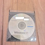 Microsoft Windows 98 Second Edition CD used, original case