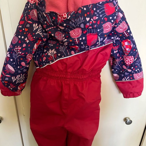 Children's one-piece suit like new, size 86-92