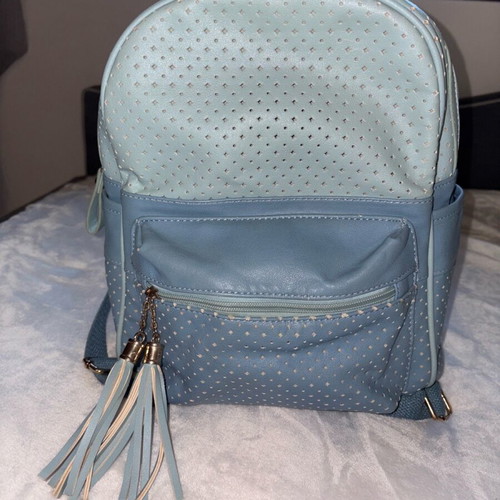 Backpack bag like new, blue with two shades and 4 pockets