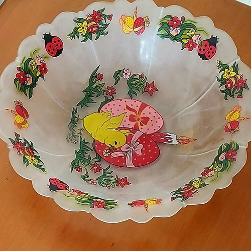Easter glass platter like new with embossed decoration