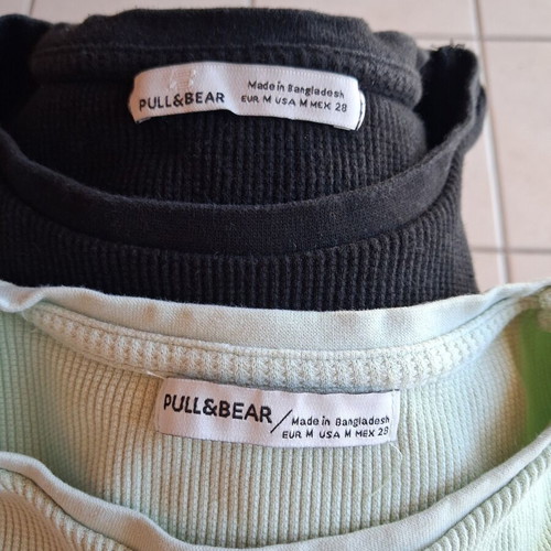Pull & Bear crop tops used, size M, black and green