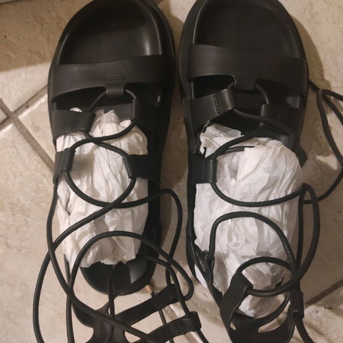Artemis sandals new, size 39, black Attrattivo