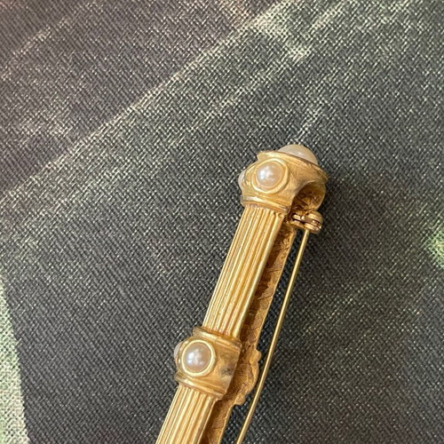 French large brooch like new, custom jewellery vintage