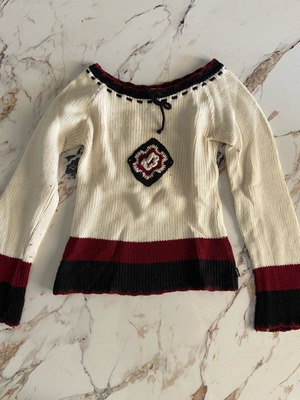 Children's sweater like new, size S, for girls