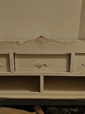 Τραπεζάκι τηλεόρασης Trimar σαν καινούργιο