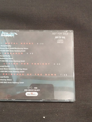 Accept Breakers On Stage CD like new