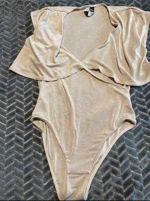 Nadia Rapti κορμάκι χρυσαφί σαν καινούργιο, μέγεθος M