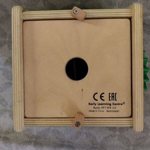 Elc activity cube like new