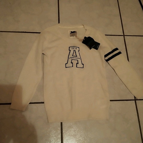 Wool sweater warm with blue Aggressive, new, white size M