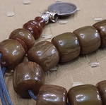 Bakelite komboloi worry beads, marble type, 33 beads