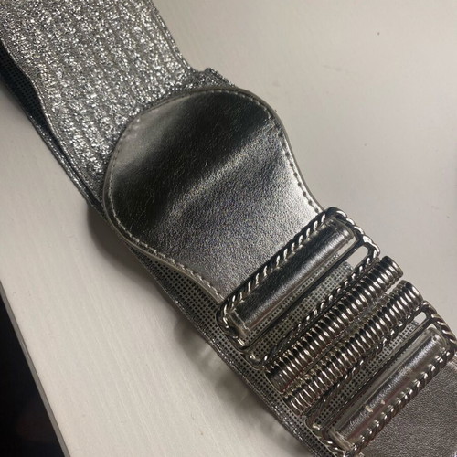 Silver belt 80’s style used, 70 cm